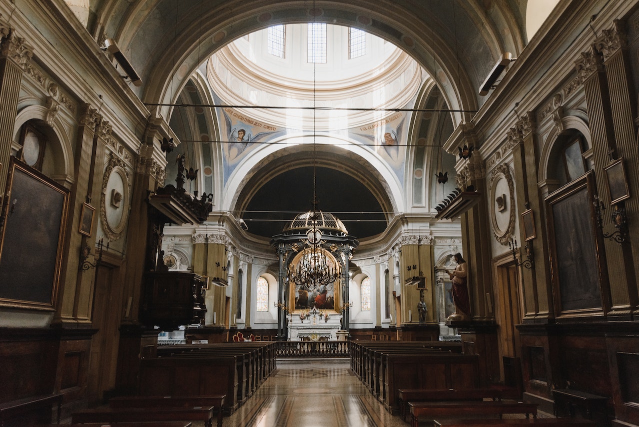 nondenominational church