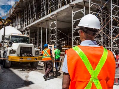 https://dictionary.cambridge.org/dictionary/english/commercial-contractor