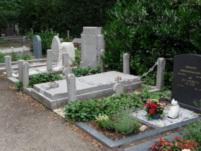 memorials for graves