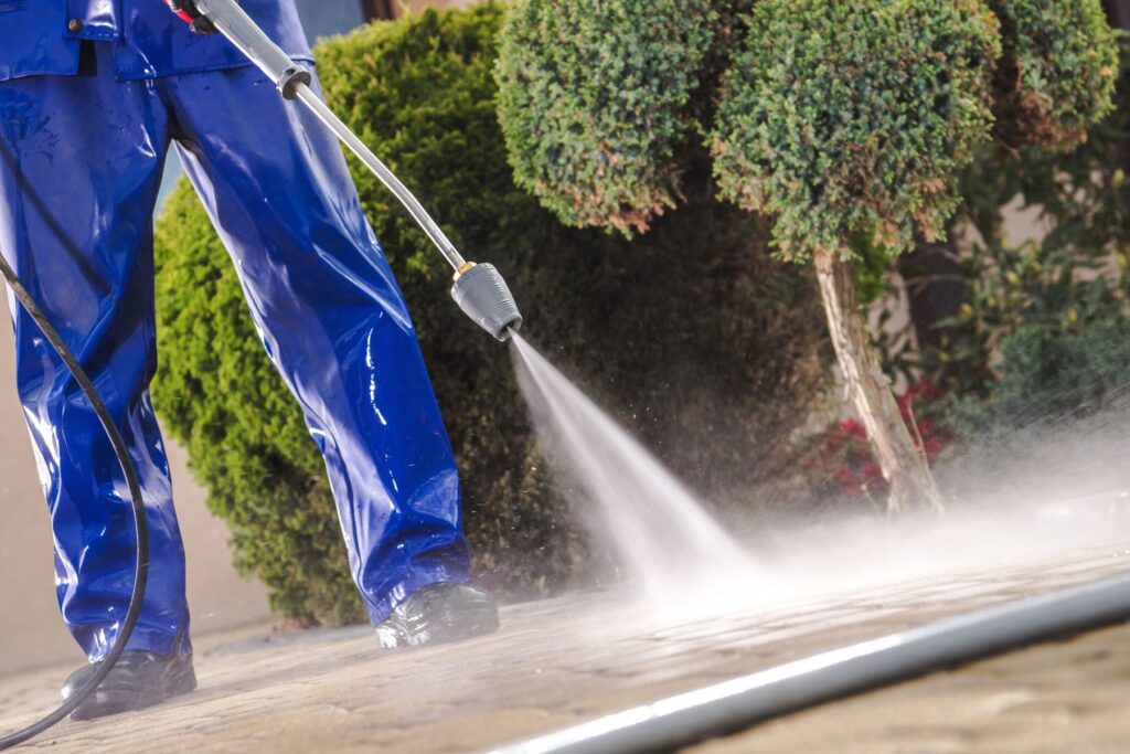 commercial pressure washing