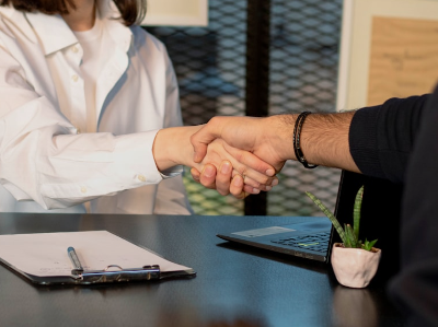 real estate lawyer UAE