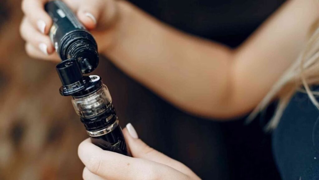 e liquid manufacturing